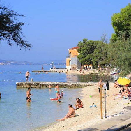 Apartments By The Sea Kastel Kambelovac, Kastela - 17188 Экстерьер фото