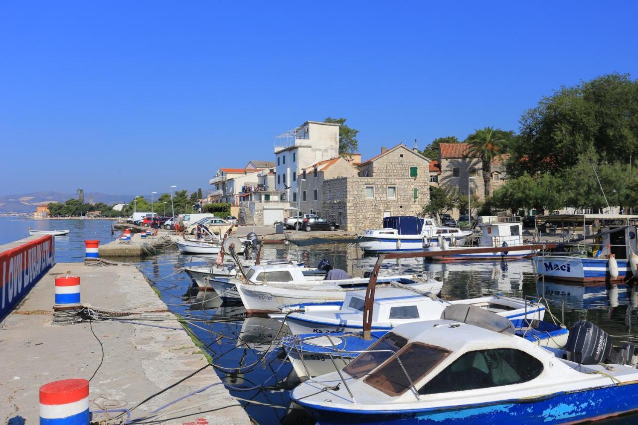 Apartments By The Sea Kastel Kambelovac, Kastela - 17188 Экстерьер фото